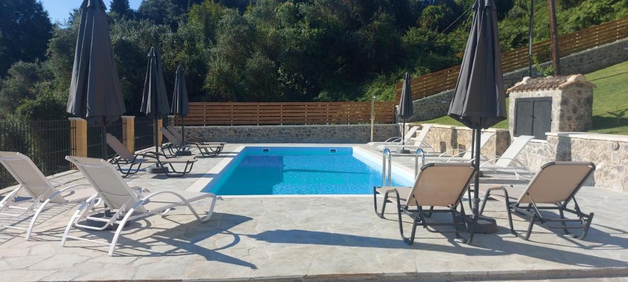Bosco Verde Corfu Apartments ゴウヴィア エクステリア 写真